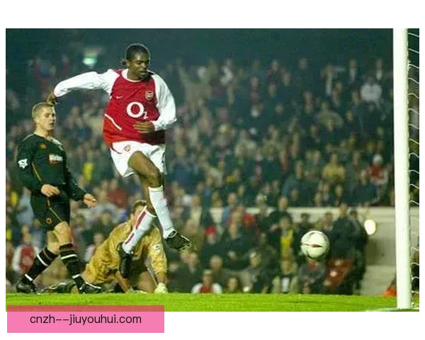 伊森·恩瓦内里在联赛杯比赛中梅开二度助球队晋级